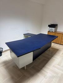 Scrivania Direzionale Blu da ufficio