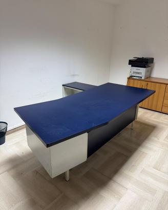 Scrivania Direzionale Blu da ufficio
