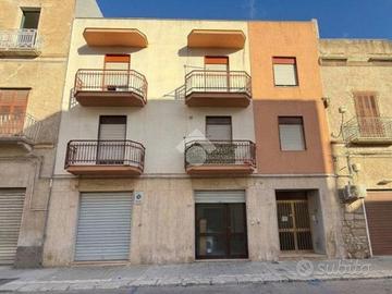 2 LOCALI A TRAPANI