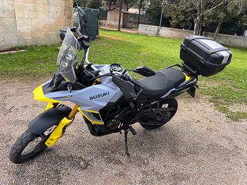 Suzuki 800 De