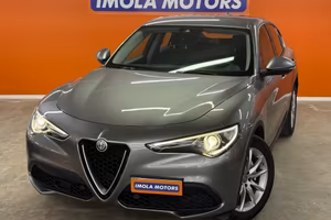 Alfa Romeo Stelvio 2.2 Turbodiesel 160 CV AT8 RWD 