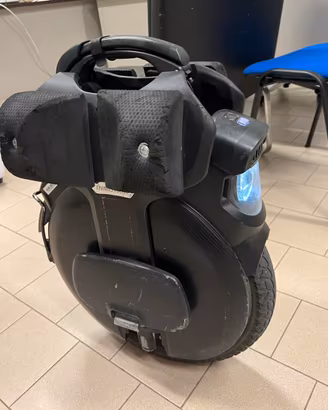 Inmotion V11