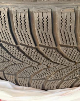 4 gomme / pneumatici invernali