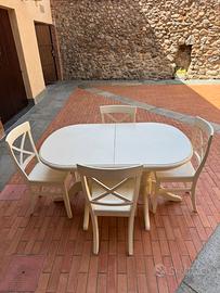 Tavolo cucina/sala allungabile con sedie