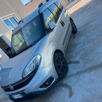 Fiat dobló