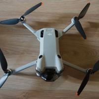 DJI Mini4 Pro Fly More Combo
