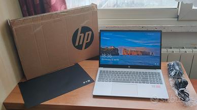 Notebook HP Ryzen 5 Ram 8Gb DDR5 SSD 512Gb 