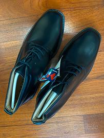 Stivaletti invernali stringati neri classici