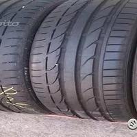 Coppia di pneumatici usati 225 40 19 brigestone