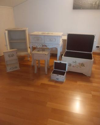 mobiletti in legno stile shalby chic