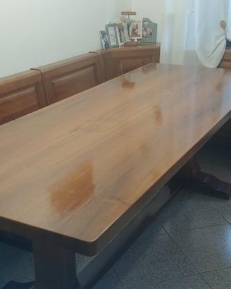 Tavolo legno massiccio 