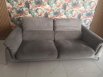 DIVANO 3 POSTI POLTRONESOFÀ  GRIGIO IN TESSUTO 