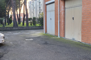 Colle Salario - box auto