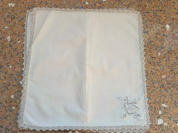 tovaglioli ricamati con pizzo 5 pezzi