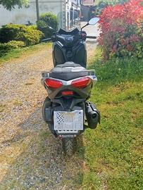 Scooter Yamaha X Max 300