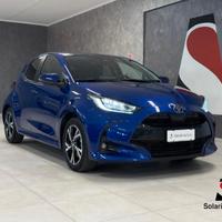 Toyota Yaris 1.5h 130 Lounge-NO VINCOLO FINANZIAME