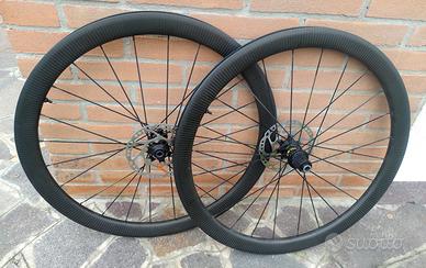 ruote Mavic Cosmic Carbon Pro Disc 45