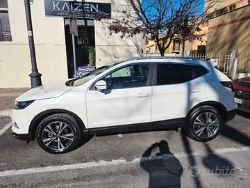 Nissan Qashqai 1.6 dCi 130 CV Xtronic N-Connecta 