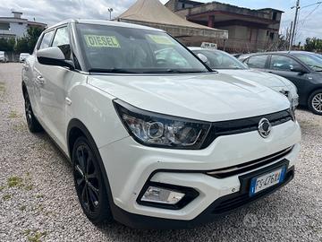 Ssangyong Tivoli 1.6d 115 cv km certificati unico 