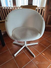 poltrona girevole Skruvsta bianca 