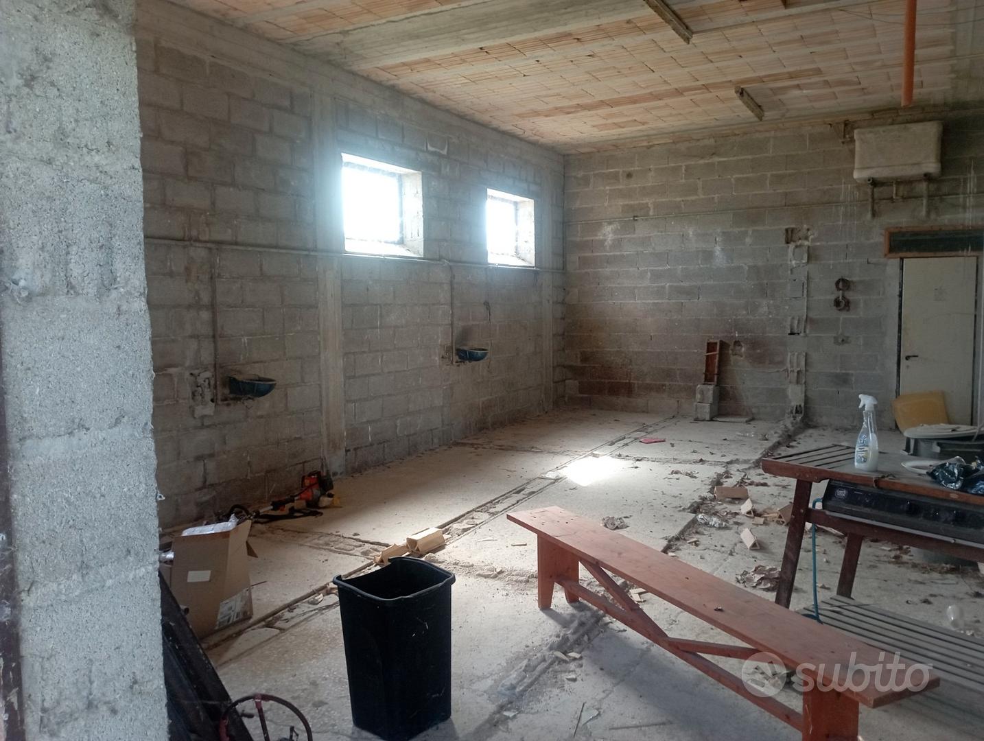 Terreno di 5 ettari con rustico - Vista 2