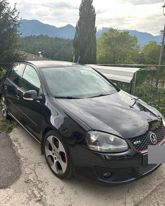 Volkswagen golf  mk5 GTI