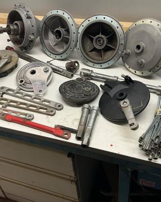 Cerchi ruote mozzi regolarità