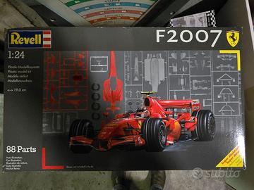 Revell Ferrari F1 F2007 Kit Montaggio