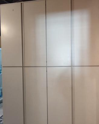 Armadio bianco moderno 8 ante componibile smontato