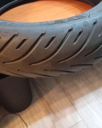 PNEUMATICO POSTERIONE 17" MOTO GUZZI V7 STONE