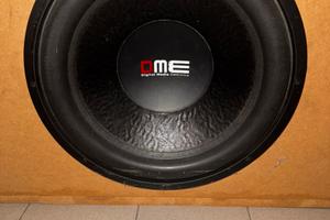 Subwoofer auto