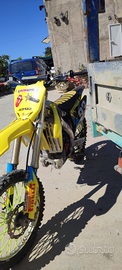 Suzuki rmz 250 del 2015