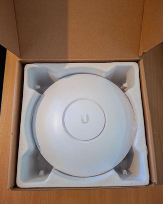 Ubiquiti UAP-AC-PRO Access Point WLAN 1300 Mbs PoE