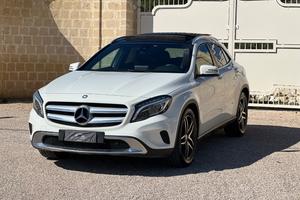 MERCEDES-BENZ GLA 180 Sport