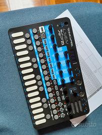 sonicware Liven Xfm synth