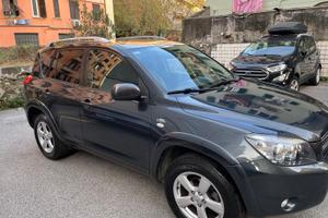 Toyota rav 4 4x4 sol 177cv