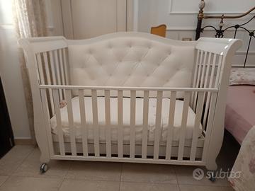 Culla Erbesi con bottoni tipo Swarovski