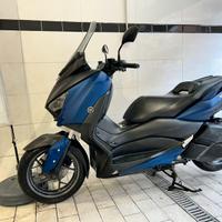 Yamaha X Max 300 Iron Max ABS