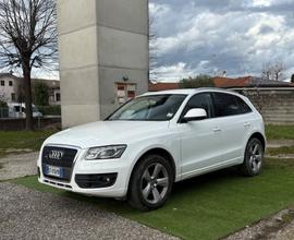 Audi Q5 2.0 TDI 170 CV quattro