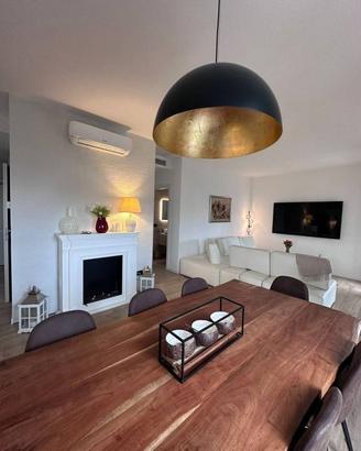 Appartamento di 135 m² con 3 locali e box auto a V