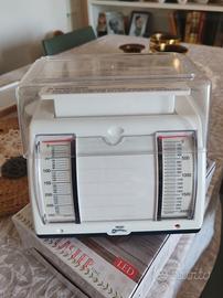 vari oggetti vintage