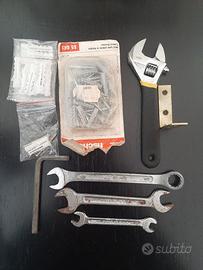 Set chiavi fisse, fisher e chiave esagonale