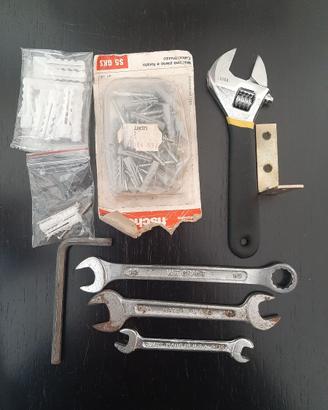 Set chiavi fisse, fisher e chiave esagonale