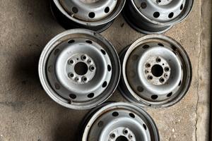 Cerchi in ferro da 15 per furgoni o camper