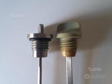 XR 650 tappo olio INOX o ALLUMINIO cnc