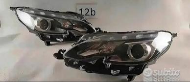 Peugeot 2008 Facelift Fari LED