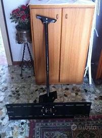 Supporto a soffitto per TV SCHERMO PIATTO 40" / 50