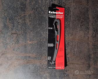 Metolius Feather Nut Tool - Attrezzo Per Recupero Nut Da Arrampicata, Ultraleggero 21g, In Alluminio, Con Moschettone Integrato
