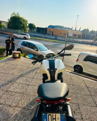DUCATI Monster 696 TUTTO INCLUSO ANCHE PASSAGGIO