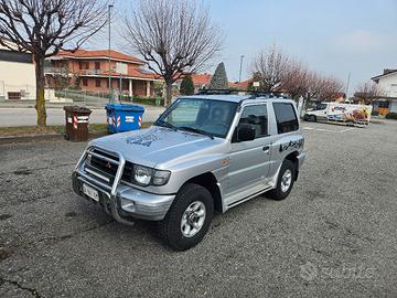 Mitsubishi Pajero 2.5 GLX